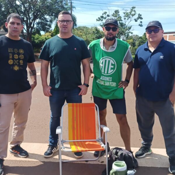 Trabajadores de la educación de ATE participaron en la Asamblea Provincial de Unidad en Puerto Rico.