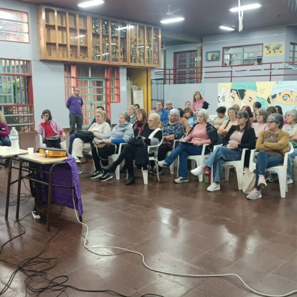 Taller para jubilados docentes en San Vicente