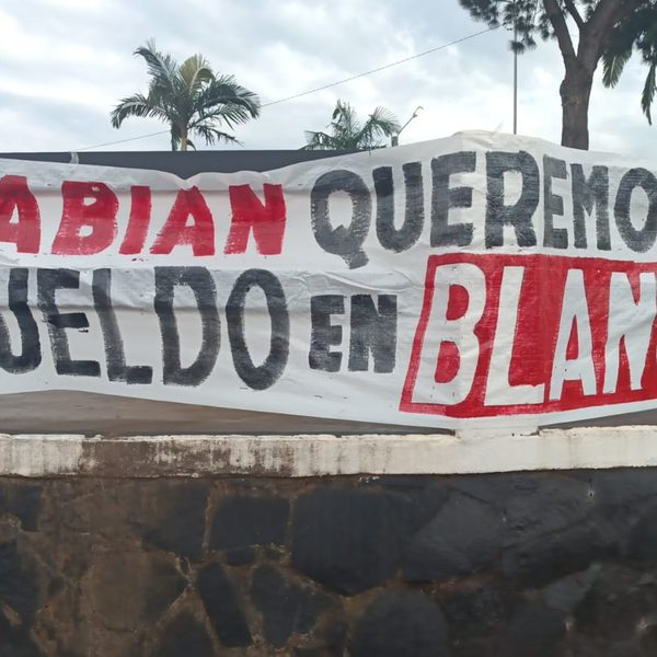 Municipales de ATE mostraron su descontento con el intendente Fabián Rodríguez